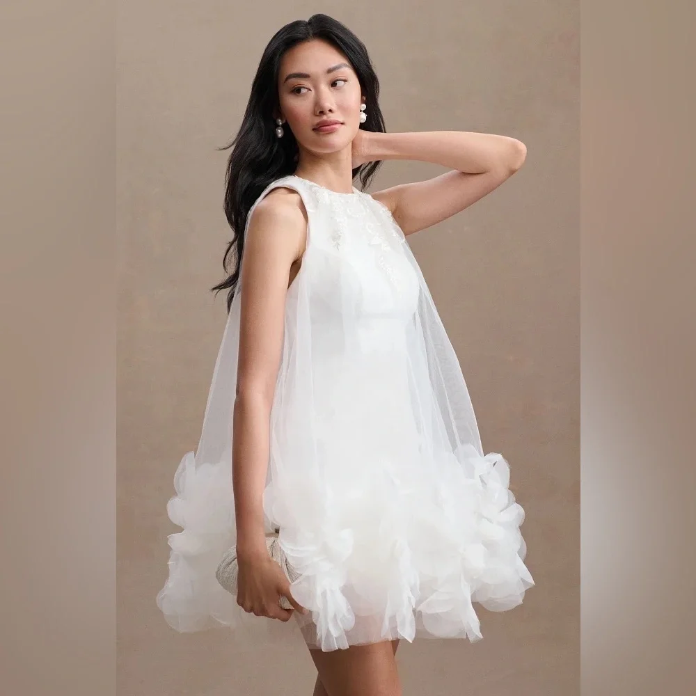Mac Duggal White Floral Appliqué Tulle Cocktail Dress - Picture 4 of 16